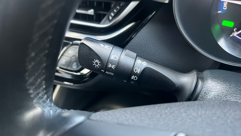 Toyota C-HR 1.8 Hybrid Icon 5dr CVT Hybrid Hatchback